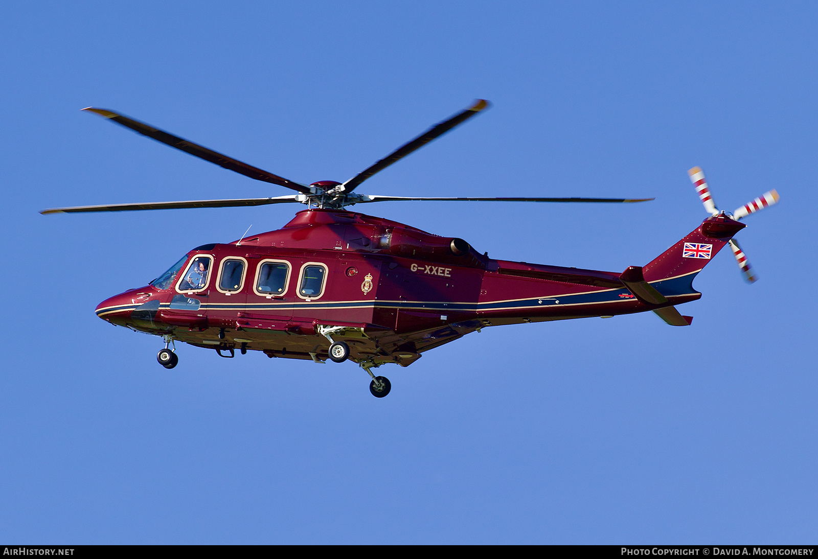 Aircraft Photo of G-XXEE | Leonardo AW-139 | The King's Helicopter Flight | AirHistory.net #814019