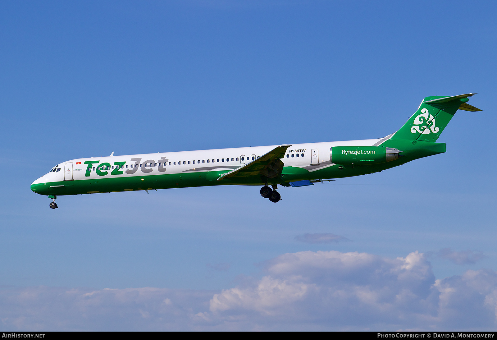 Aircraft Photo of N984TW | McDonnell Douglas MD-83 (DC-9-83) | TezJet | AirHistory.net #814020
