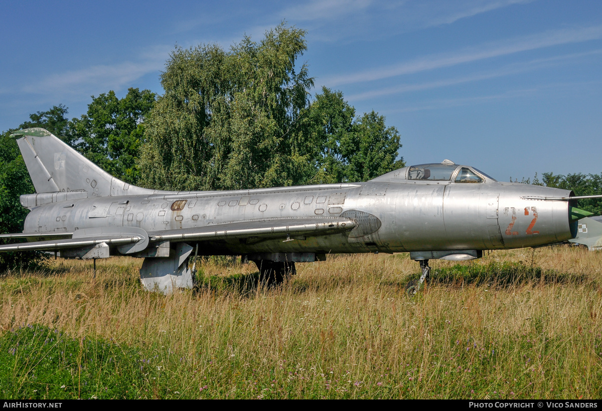 Aircraft Photo of 22 | Sukhoi Su-7BKL | Poland - Air Force | AirHistory.net #814045