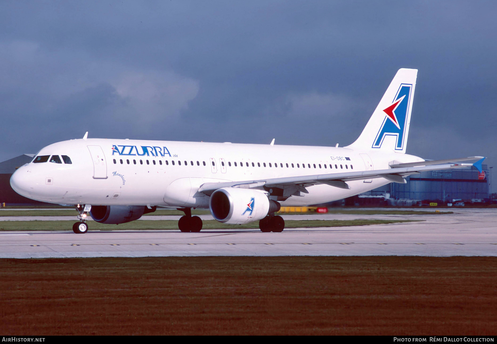 Aircraft Photo of EI-DBC | Airbus A320-214 | Azzurra Air | AirHistory.net #814070