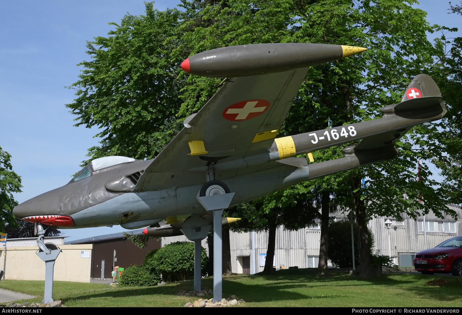 Aircraft Photo of J-1648 | De Havilland D.H. 112 Venom FB50 | Switzerland - Air Force | AirHistory.net #814113