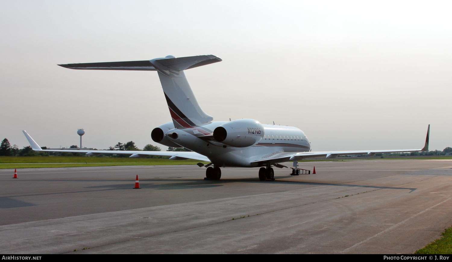 Aircraft Photo of N129QS | Bombardier Global 5500 (BD-700-1A11) | AirHistory.net #814203