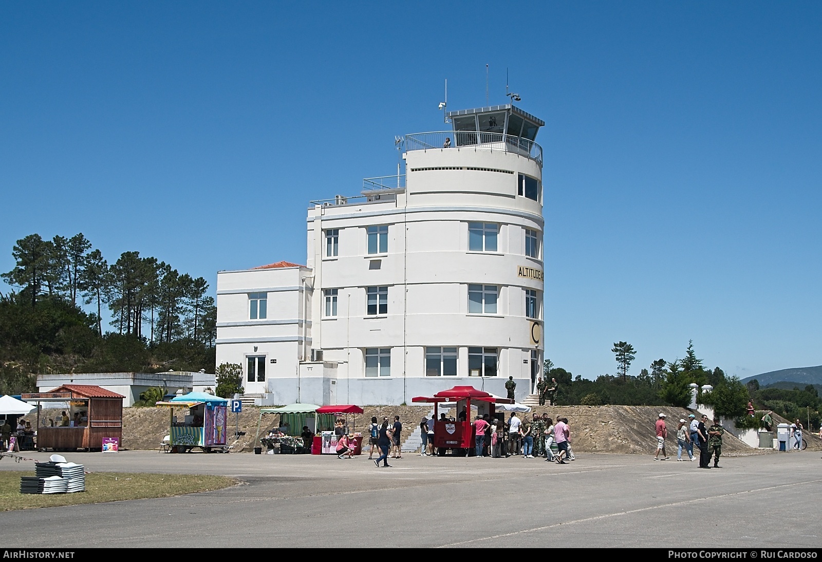 Airport photo of Ota (LPOT) in Portugal | AirHistory.net #814272
