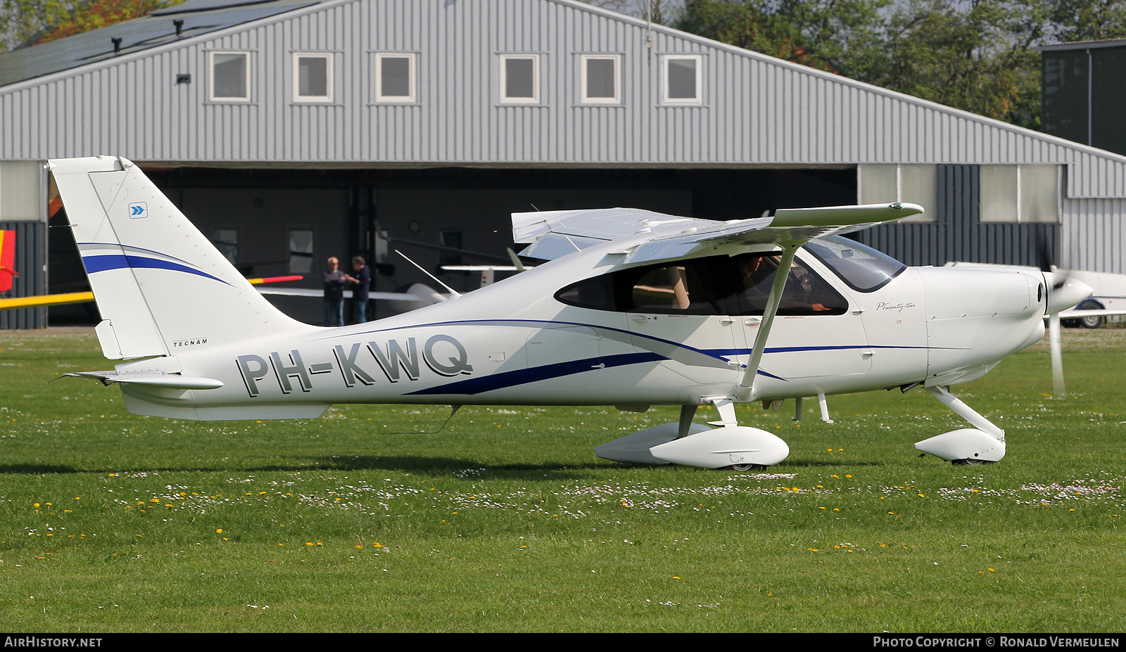 Aircraft Photo of PH-KWQ | Tecnam P-2010 | AirHistory.net #814307