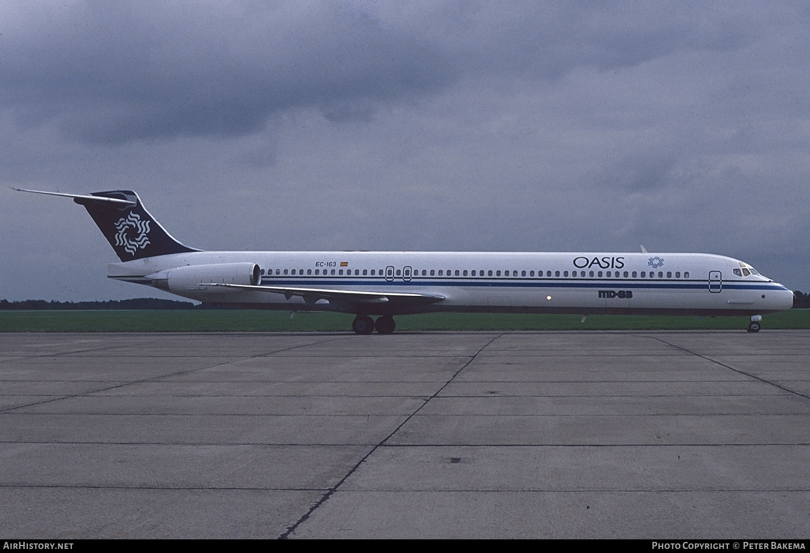 Aircraft Photo of EC-163 | McDonnell Douglas MD-83 (DC-9-83) | Oasis International Airlines | AirHistory.net #814360