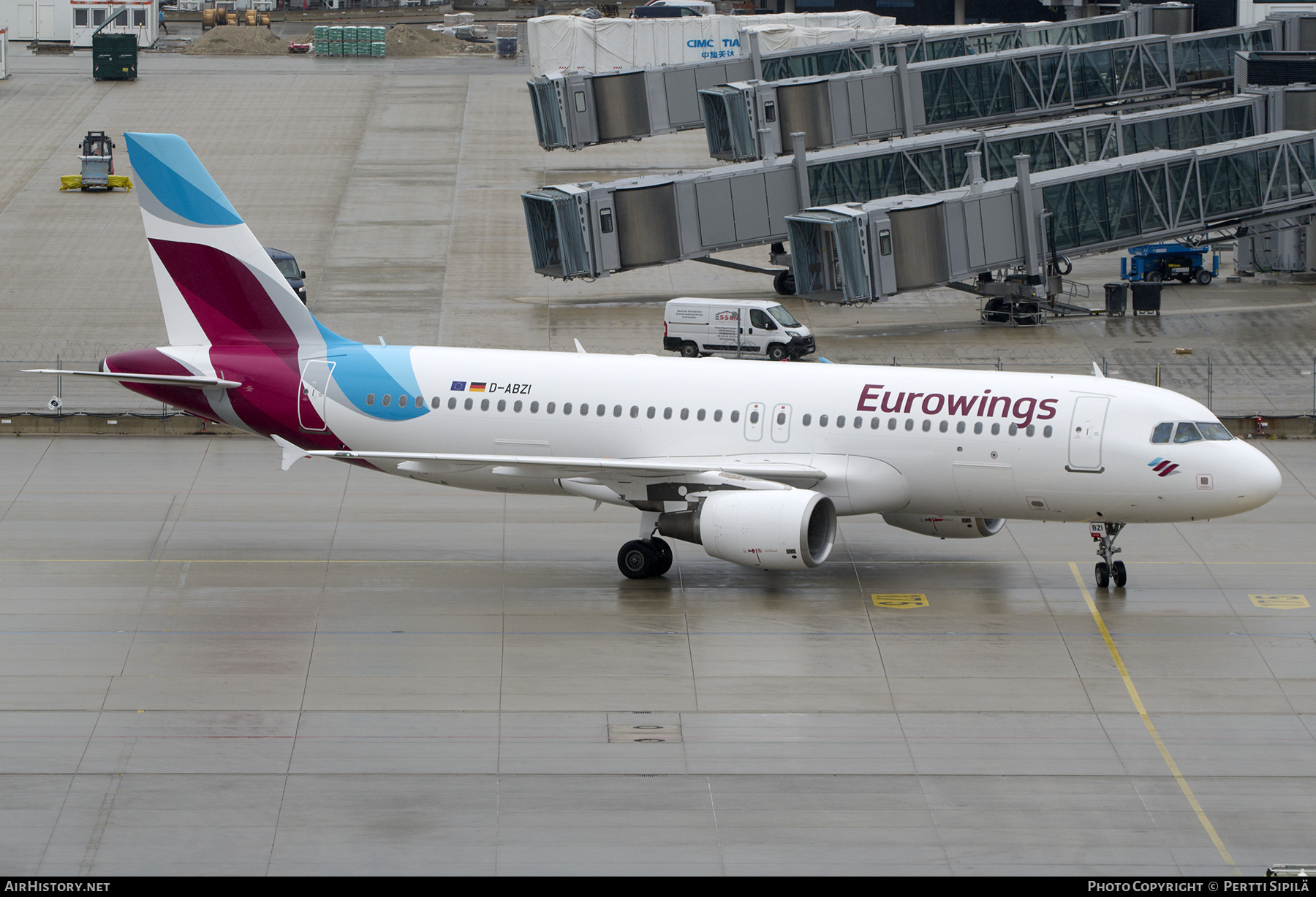 Aircraft Photo of D-ABZI | Airbus A320-216 | Eurowings | AirHistory.net #814428