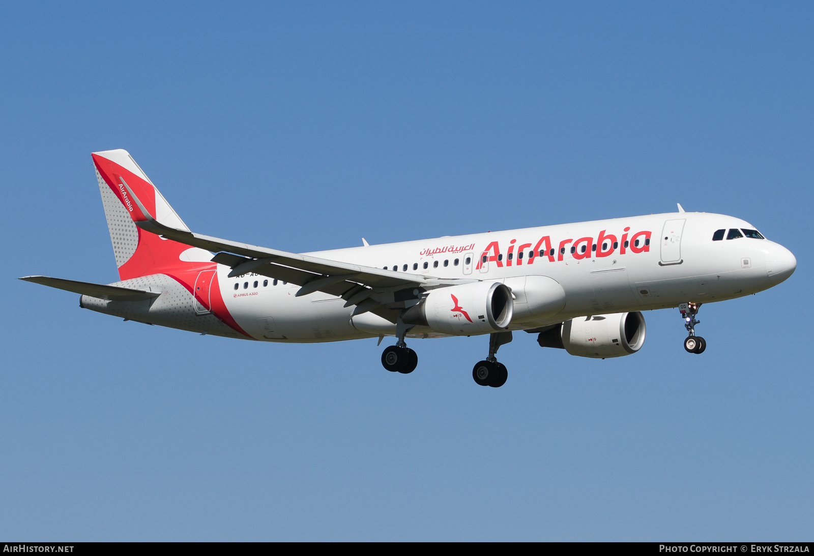 Aircraft Photo of A6-AOQ | Airbus A320-214 | Air Arabia | AirHistory.net #814431