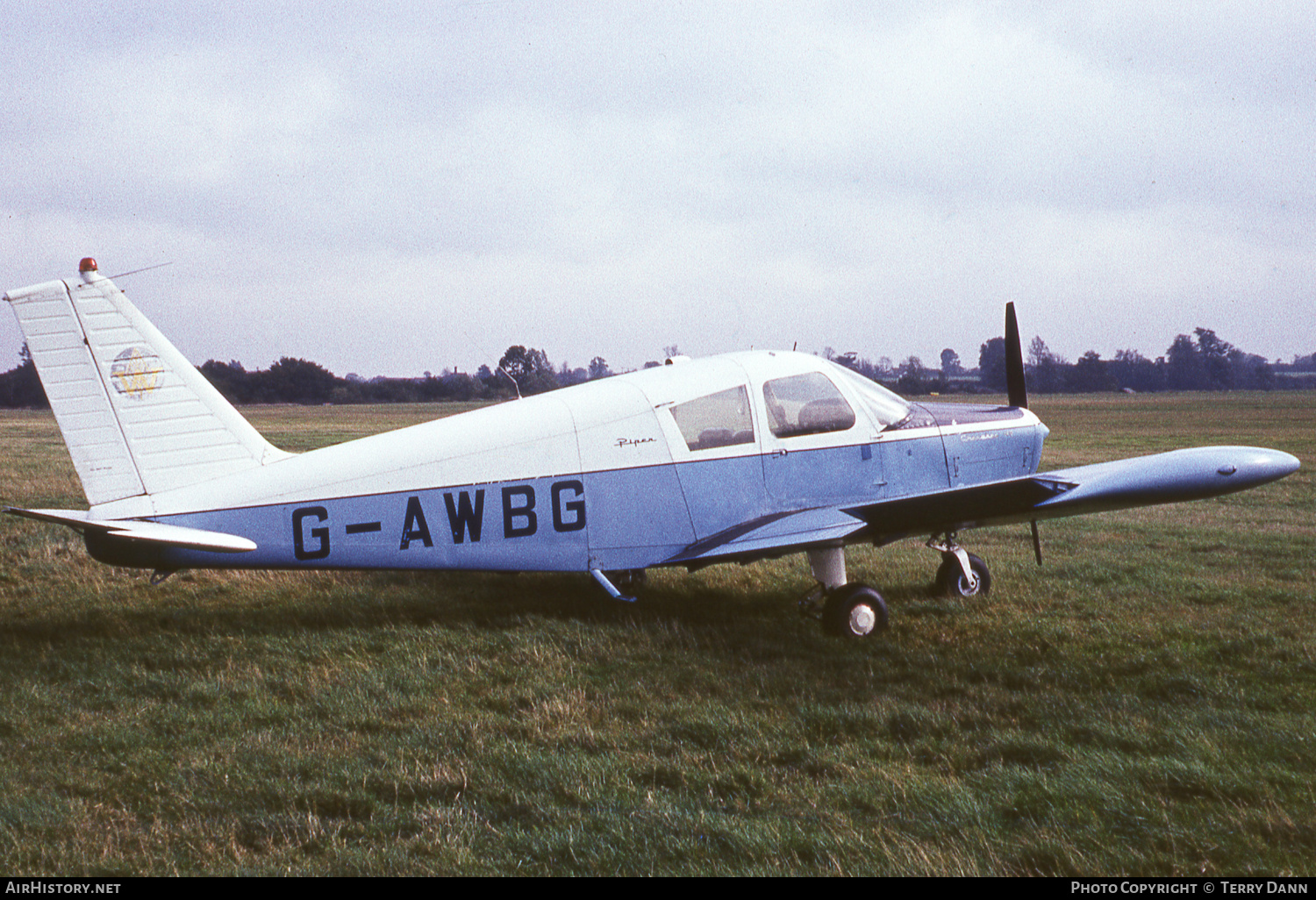 Aircraft Photo of G-AWBG | Piper PA-28-140 Cherokee | AirHistory.net #814442