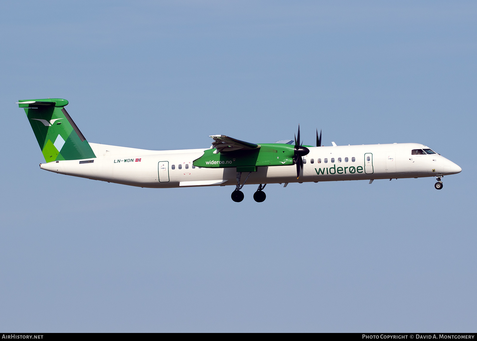 Aircraft Photo of LN-WDN | Bombardier DHC-8-402 Dash 8 | Widerøe | AirHistory.net #814448