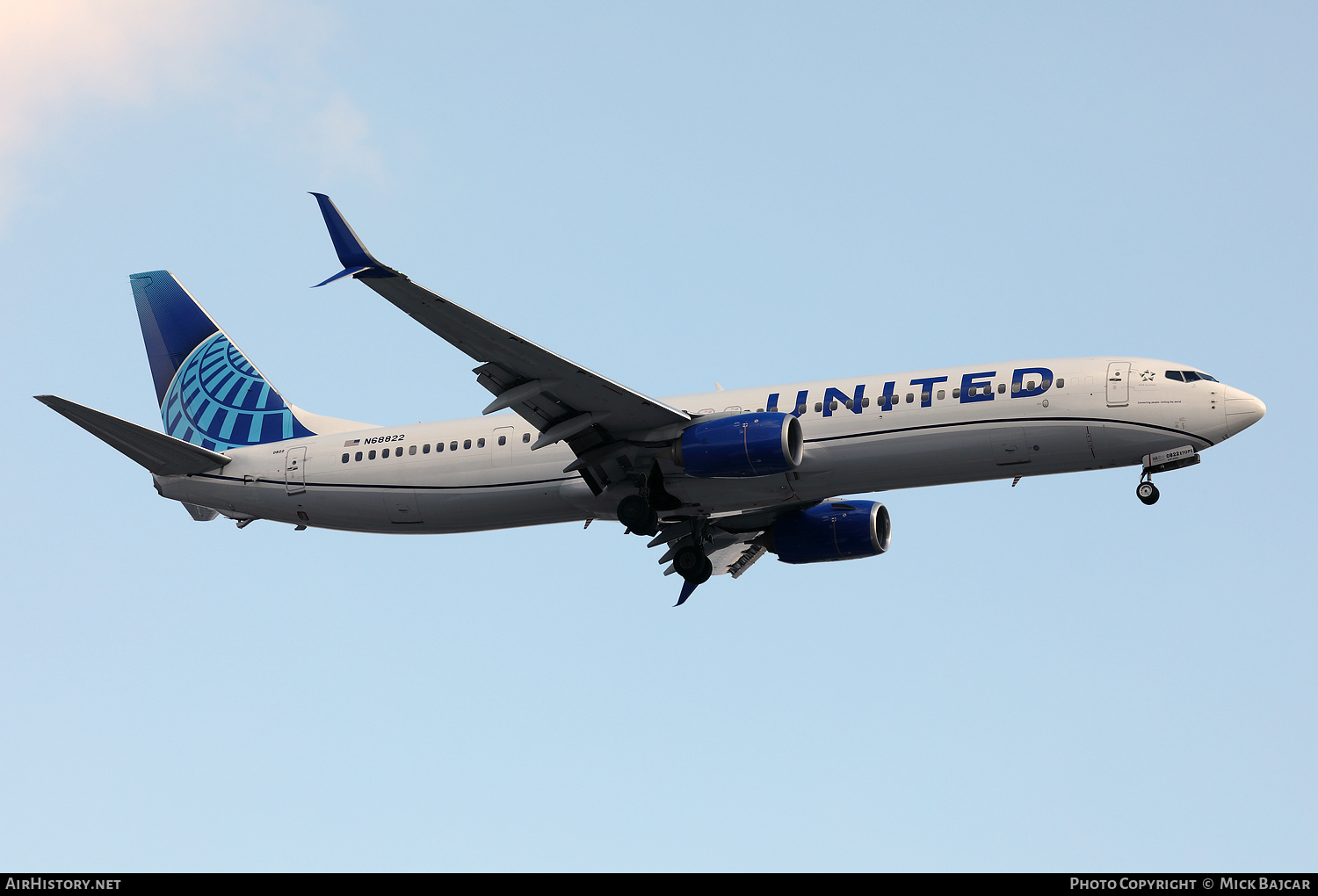 Aircraft Photo of N68822 | Boeing 737-924/ER | United Airlines | AirHistory.net #814506