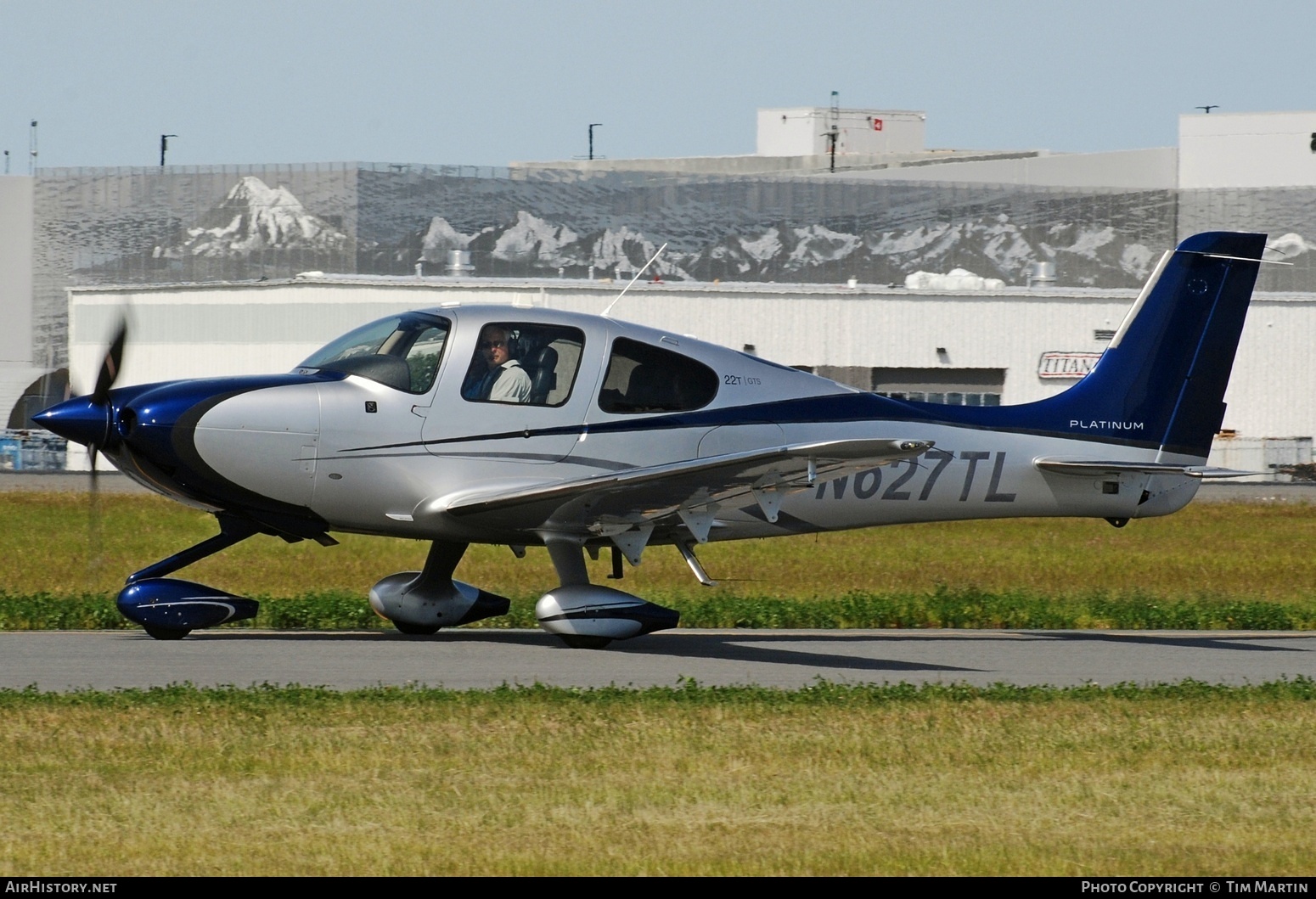 Aircraft Photo of N627TL | Cirrus SR-22T G5-GTS Platinum | AirHistory.net #814540