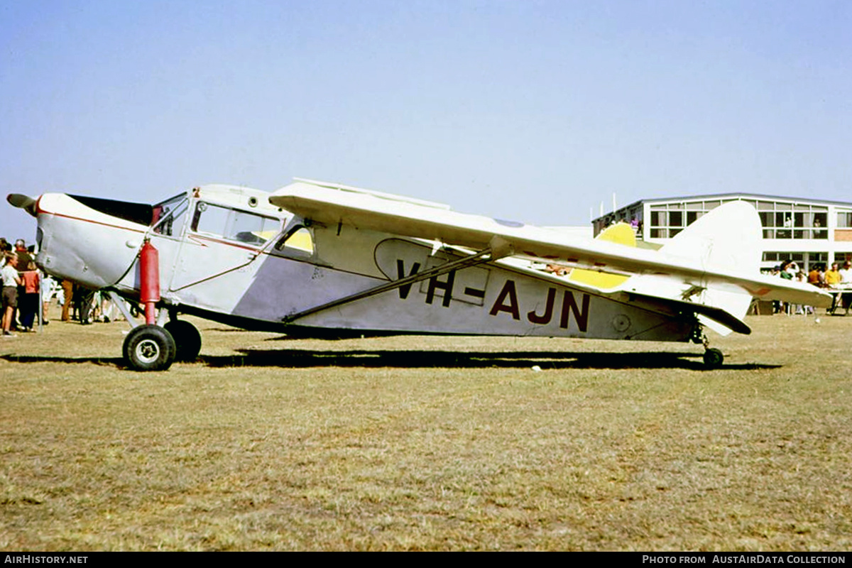 Aircraft Photo of VH-AJN | De Havilland D.H. 85 Leopard Moth | AirHistory.net #814541