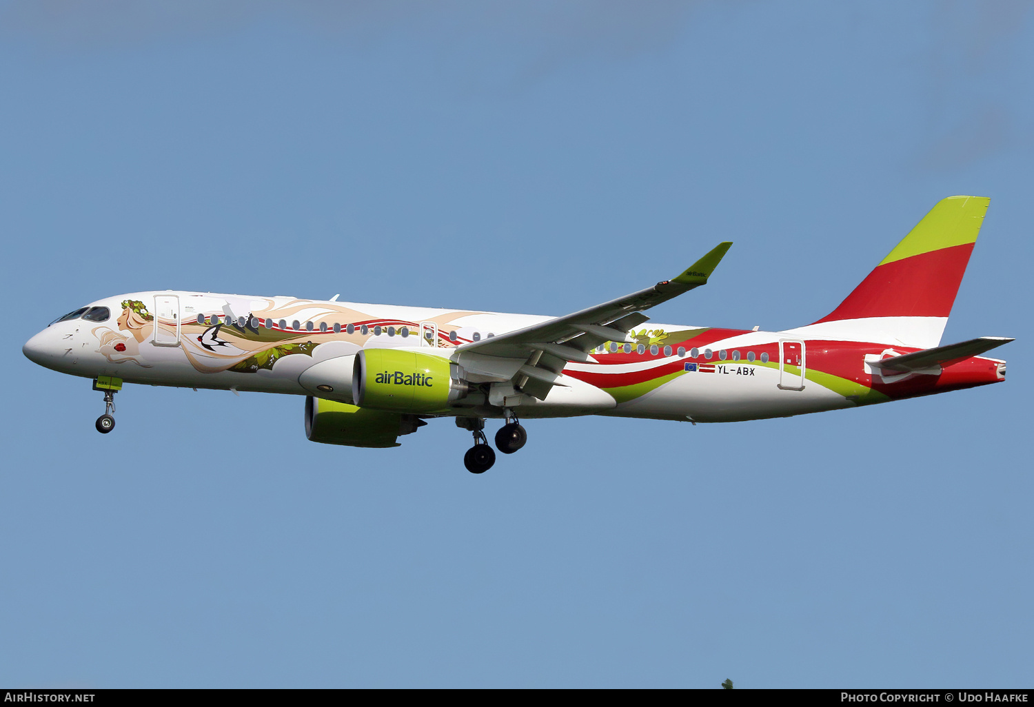 Aircraft Photo of YL-ABX | Airbus A220-371 (BD-500-1A11) | AirBaltic | AirHistory.net #814609
