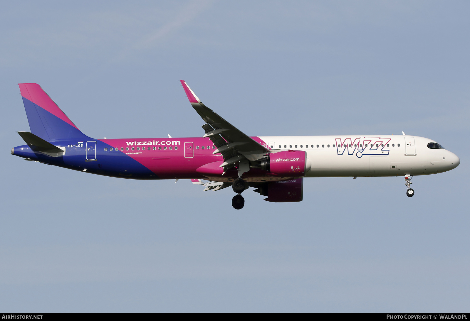 Aircraft Photo of HA-LGS | Airbus A321-271NX | Wizz Air | AirHistory.net #814611