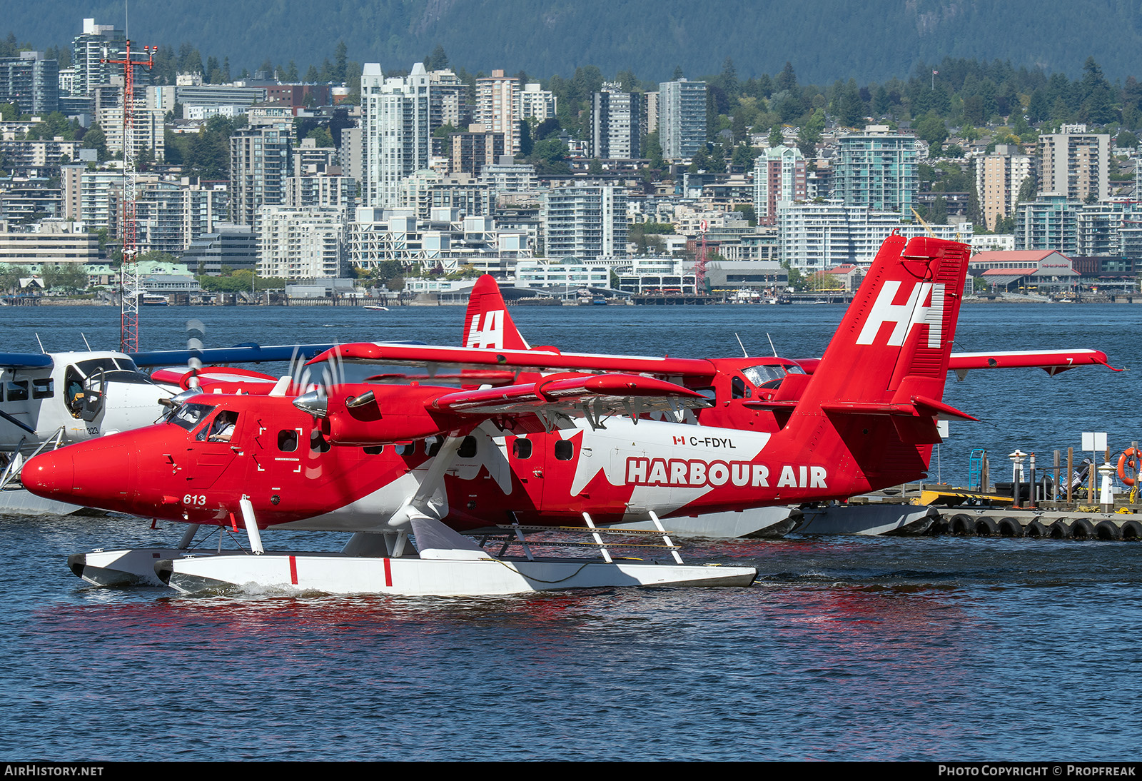 Aircraft Photo of C-FDYL | De Havilland Canada DHC-6-300 Twin Otter | Harbour Air | AirHistory.net #814697