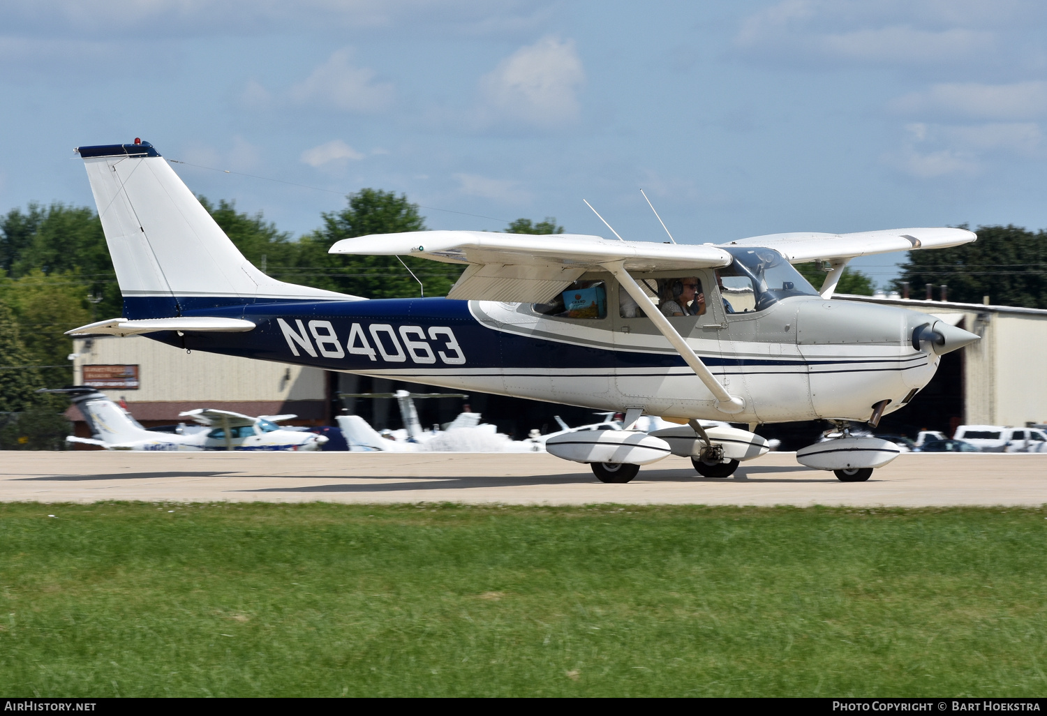 Aircraft Photo of N84063 | Cessna 172K | AirHistory.net #814708