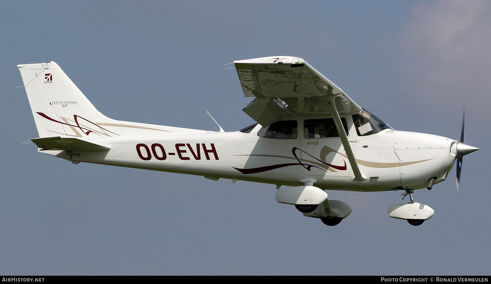 Aircraft Photo of OO-EVH | Cessna 172S Skyhawk SP | AirHistory.net #814773