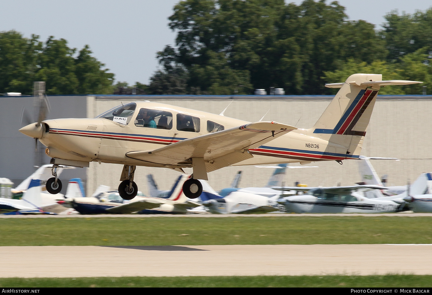 Aircraft Photo of N82136 | Piper PA-28RT-201T Turbo Arrow IV | AirHistory.net #814793