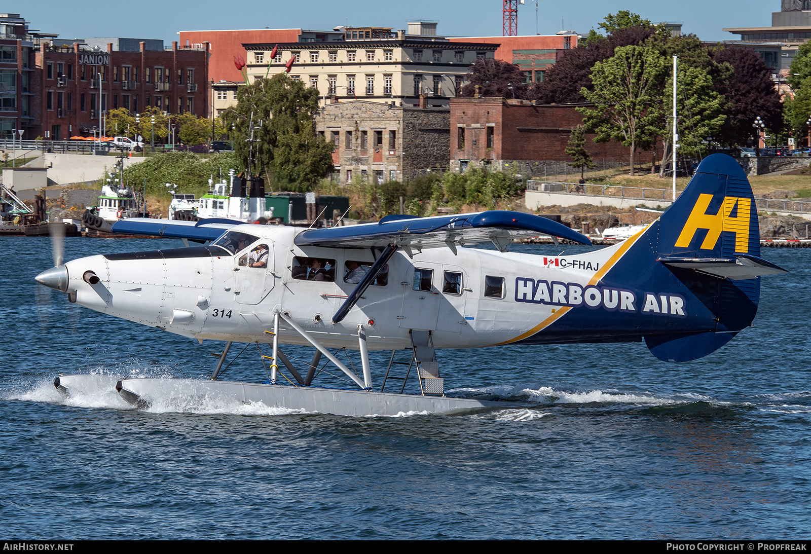 Aircraft Photo of C-FHAJ | De Havilland Canada DHC-3T... Turbo Otter | Harbour Air | AirHistory.net #814830