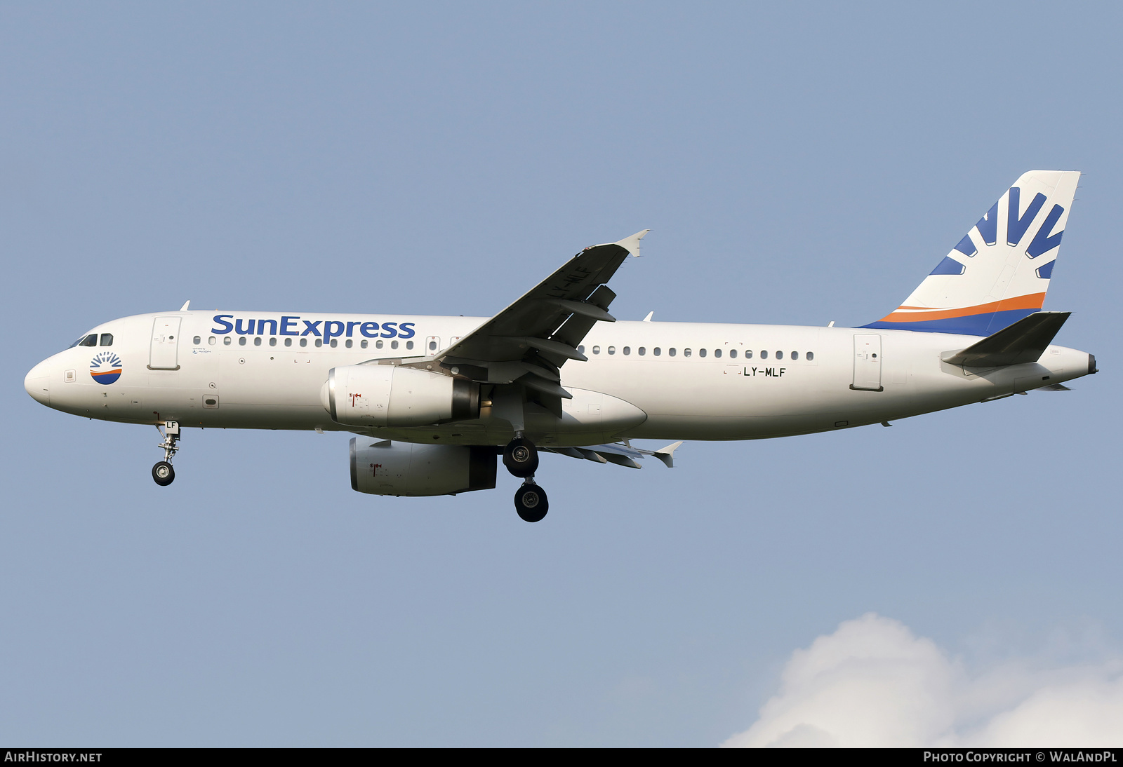 Aircraft Photo of LY-MLF | Airbus A320-232 | SunExpress | AirHistory.net #814905