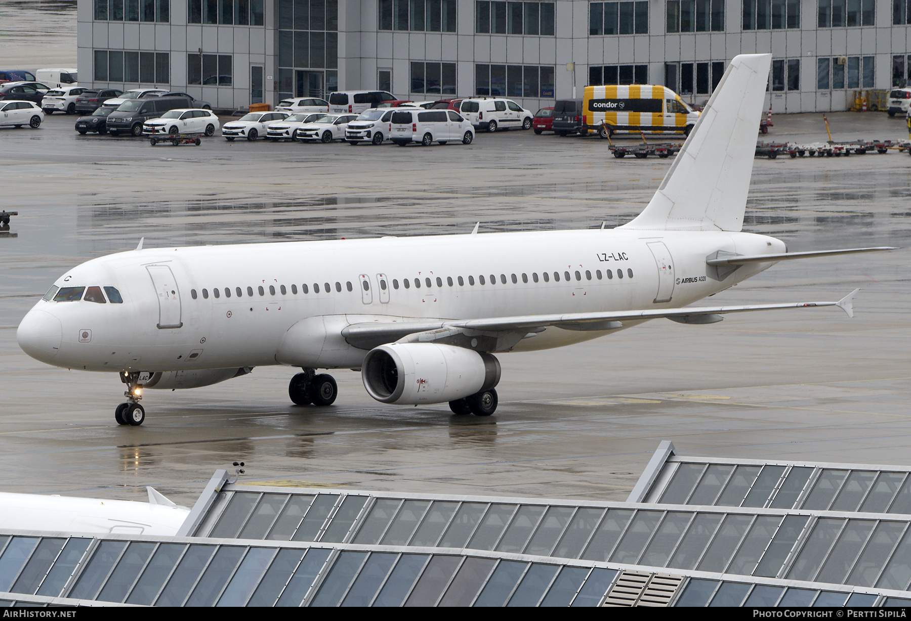 Aircraft Photo of LZ-LAC | Airbus A320-231 | AirHistory.net #814999
