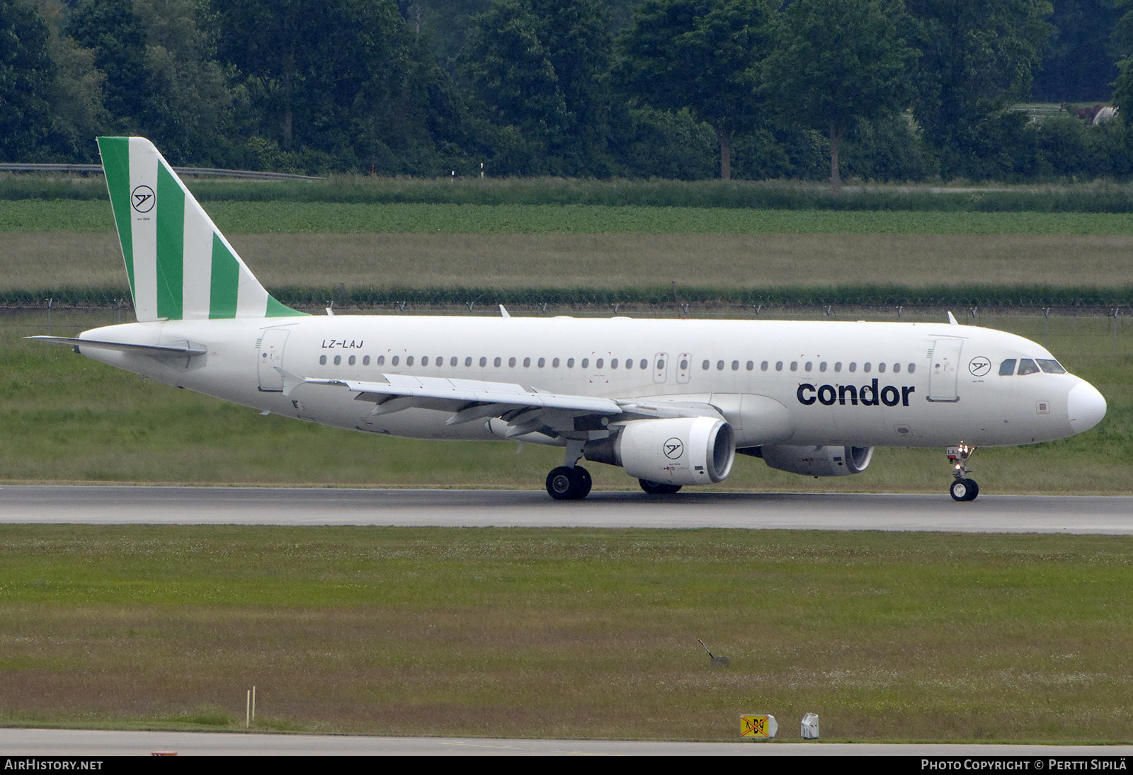 Aircraft Photo of LZ-LAJ | Airbus A320-214 | Condor Flugdienst | AirHistory.net #815000