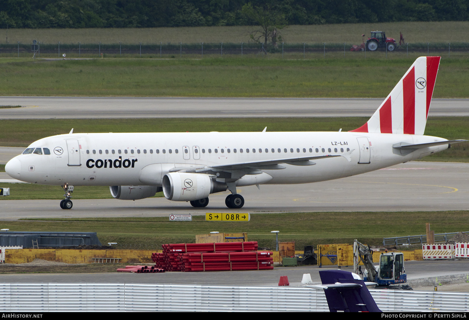 Aircraft Photo of LZ-LAI | Airbus A320-214 | Condor Flugdienst | AirHistory.net #815009