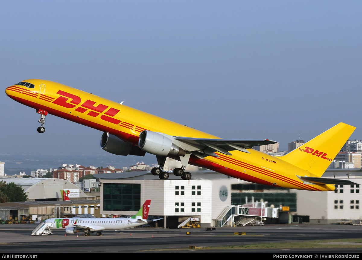 Aircraft Photo of D-ALEQ | Boeing 757-2Q8(PCF) | DHL International | AirHistory.net #815023
