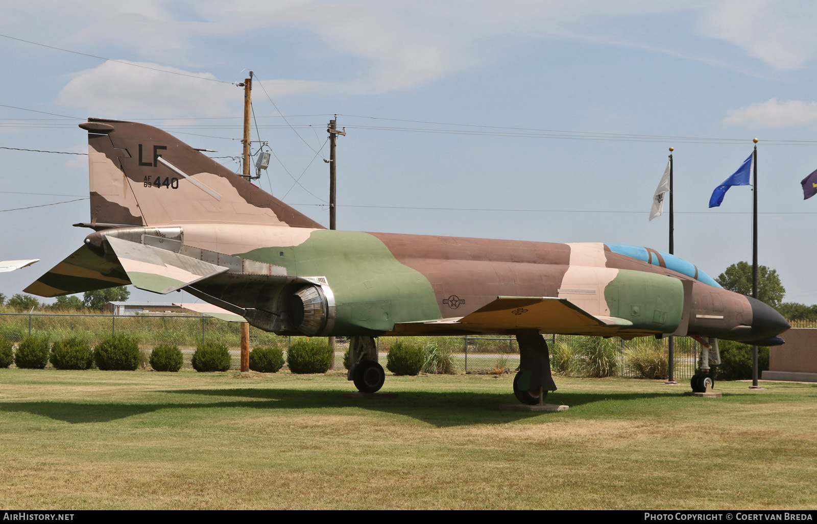 Aircraft Photo of 63-7440 / AF63-440 | McDonnell F-4C Phantom II | USA - Air Force | AirHistory.net #815284