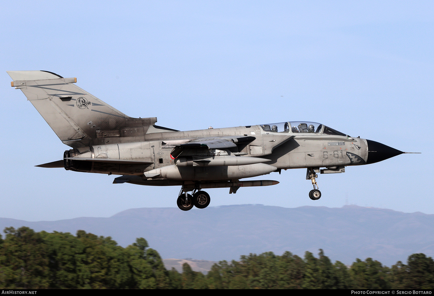 Aircraft Photo of MM7047 | Panavia Tornado ECR | Italy - Air Force | AirHistory.net #815304