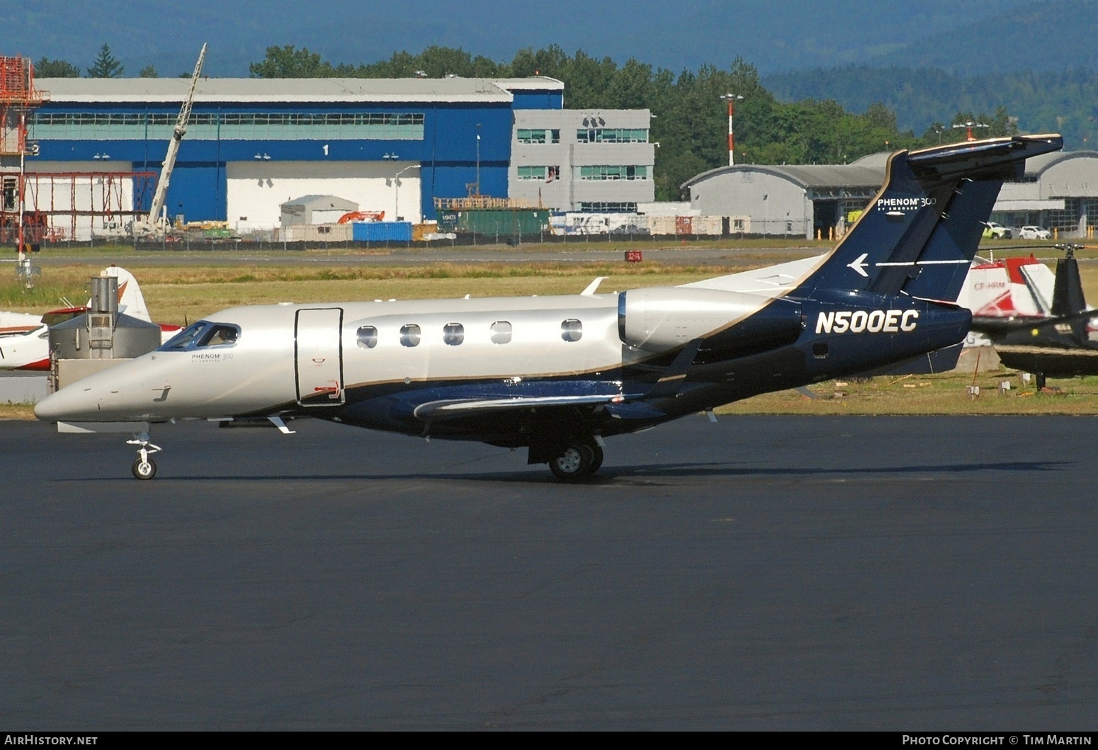 Aircraft Photo of N500EC | Embraer EMB-505 Phenom 300 | AirHistory.net #815442
