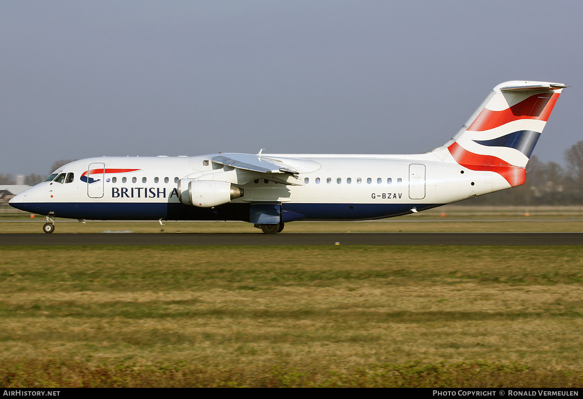 Aircraft Photo of G-BZAV | British Aerospace Avro 146-RJ100 | British Airways | AirHistory.net #815476