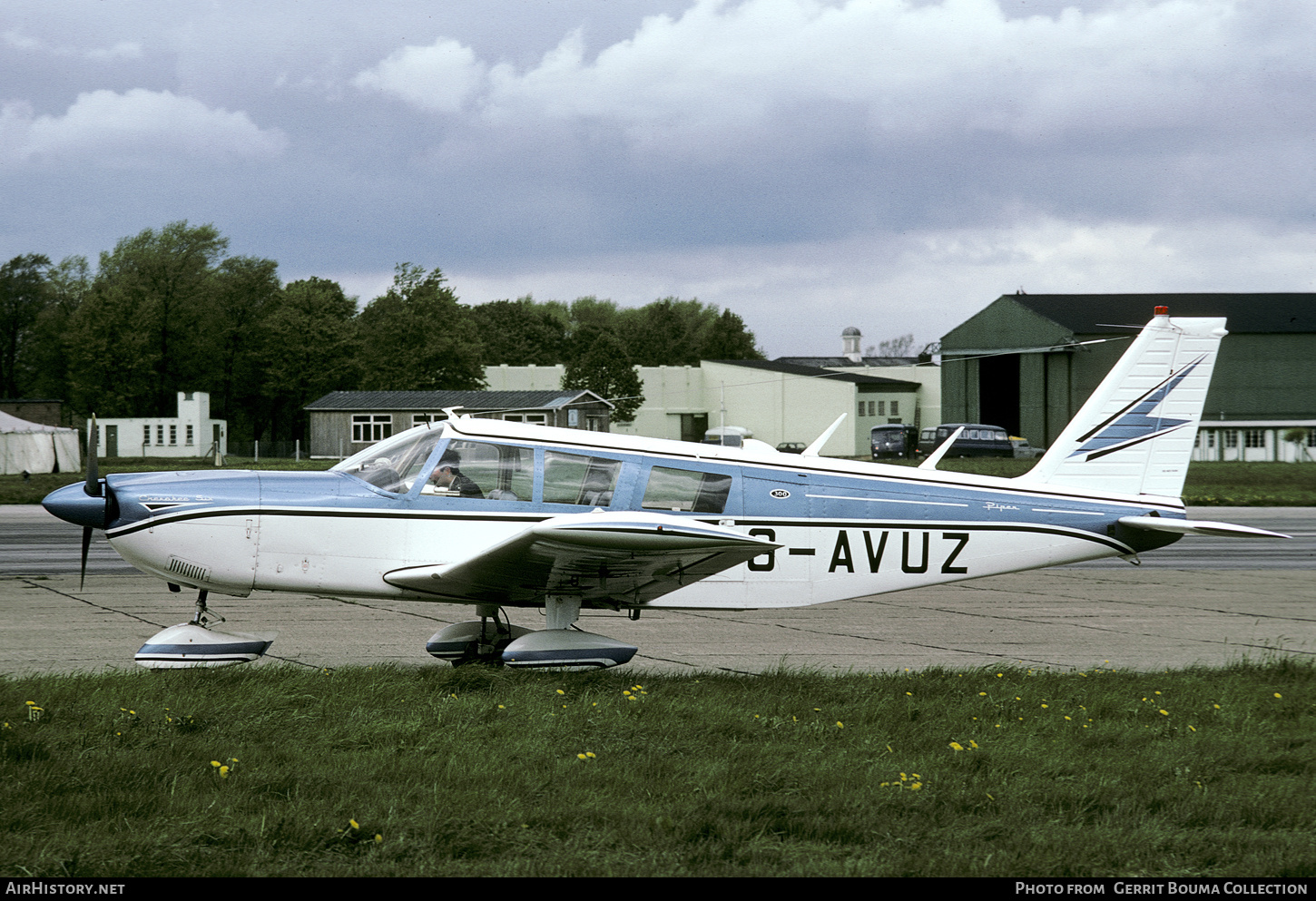Aircraft Photo of G-AVUZ | Piper PA-32-300 Cherokee Six | AirHistory.net #815508