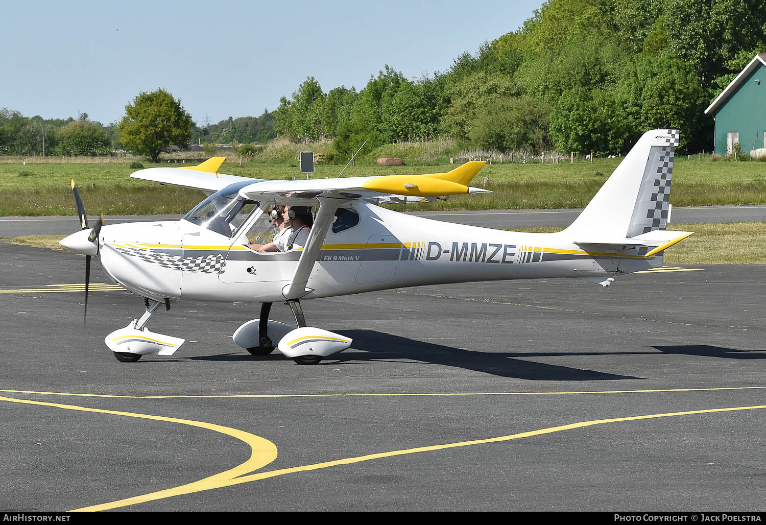 Aircraft Photo of D-MMZE | B & F Technik FK9 Mk5 | AirHistory.net #815571