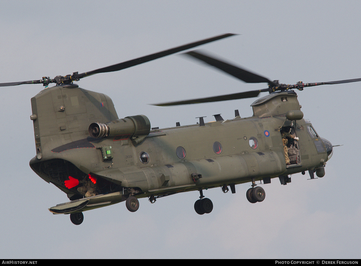 Aircraft Photo of ZK551 | Boeing Chinook HC6 (352) | UK - Air Force | AirHistory.net #815671