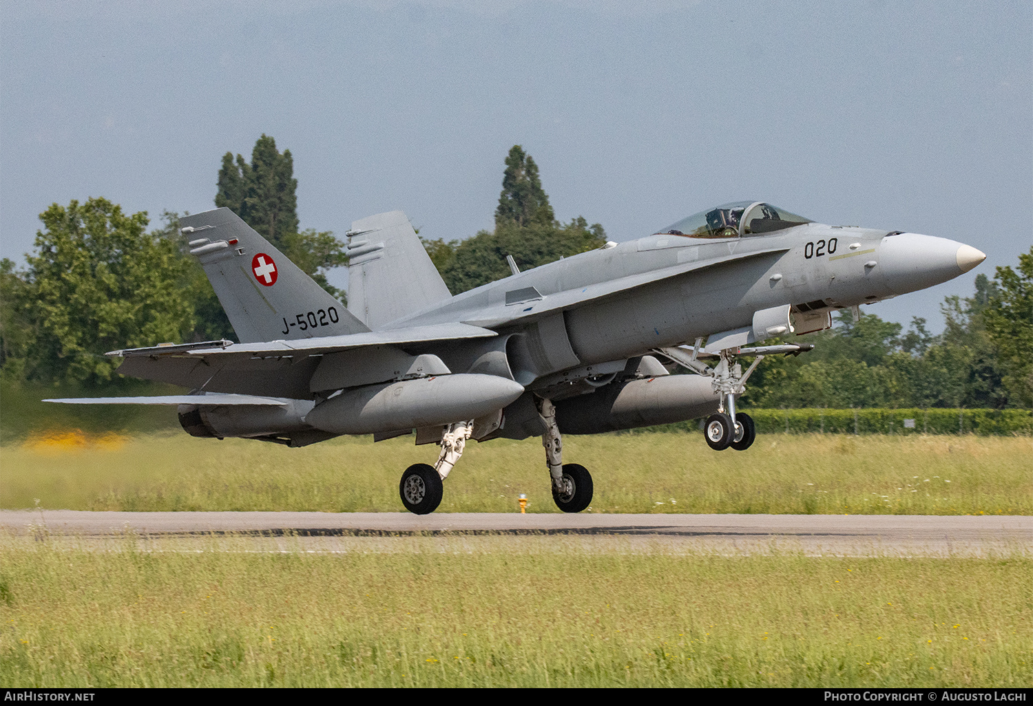 Aircraft Photo of J-5020 | McDonnell Douglas F/A-18C Hornet | Switzerland - Air Force | AirHistory.net #815795