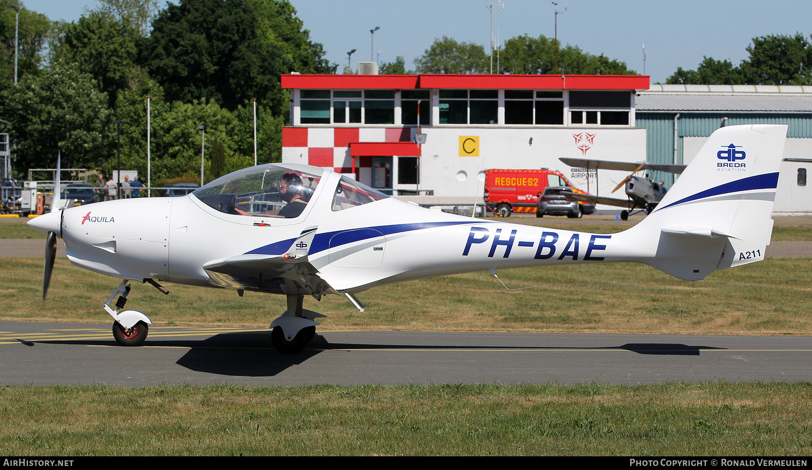 Aircraft Photo of PH-BAE | Aquila AT01-100A A211 | Breda Aviation | AirHistory.net #815855