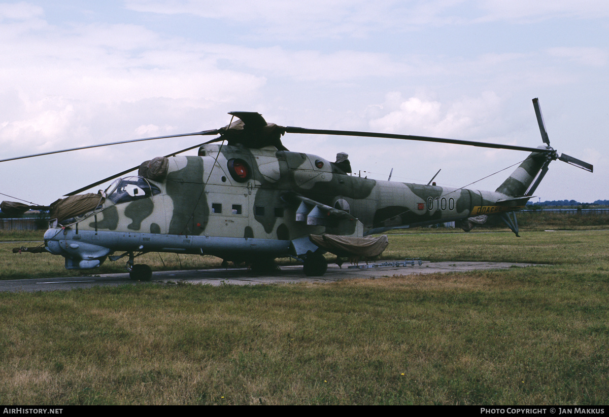 Aircraft Photo of 0100 | Mil Mi-24D | Czechoslovakia - Air Force | AirHistory.net #815856