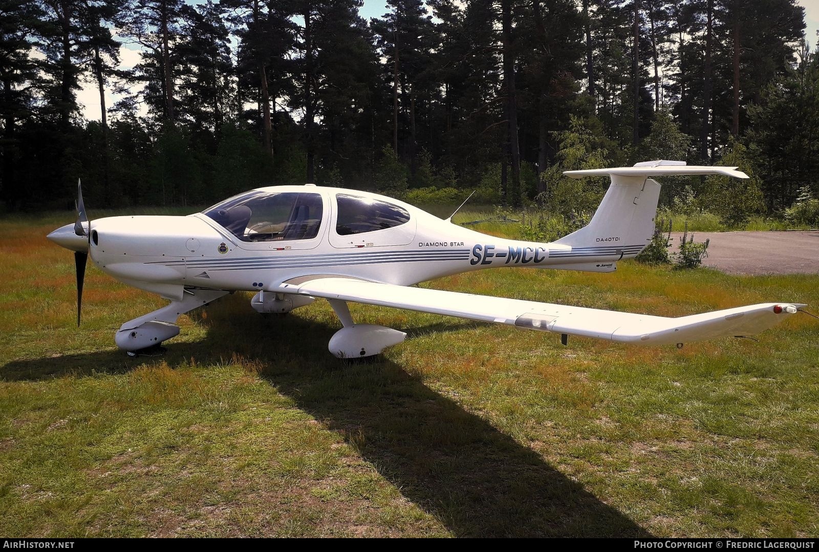 Aircraft Photo of SE-MCC | Diamond DA40D Diamond Star TDI | AirHistory.net #815877