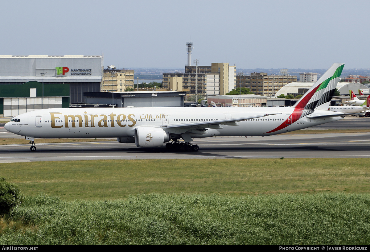 Aircraft Photo of A6-ENV | Boeing 777-31H/ER | Emirates | AirHistory.net #815886