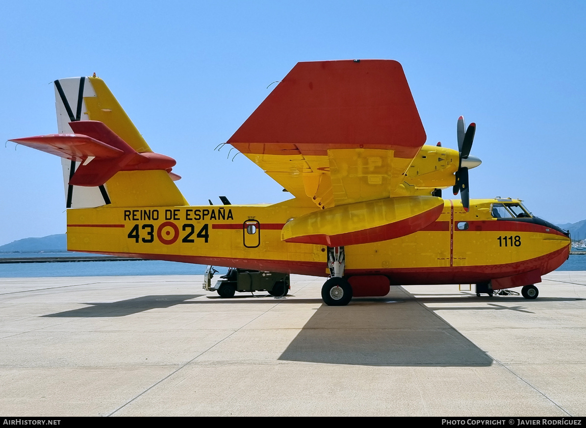 Aircraft Photo of UD.13-24 | Canadair CL-215T (CL-215-6B11) | Spain - Air Force | AirHistory.net #816056