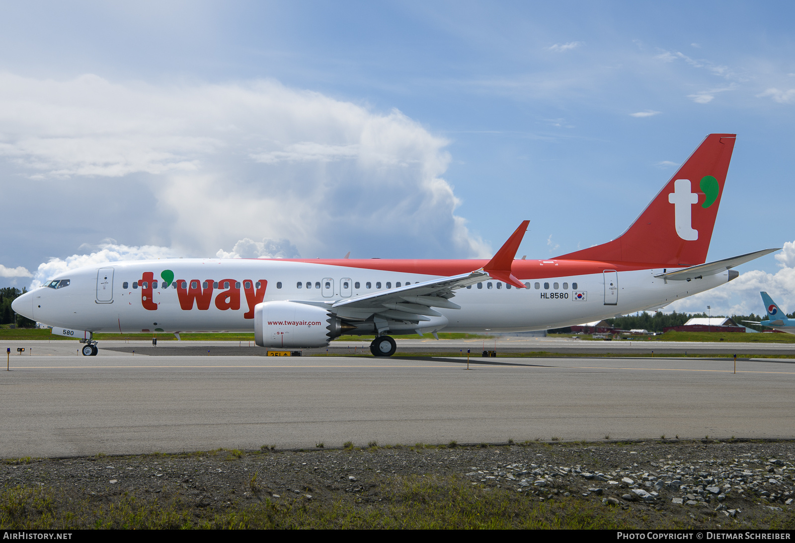 Aircraft Photo of HL8580 | Boeing 737-8 Max 8 | T'way Air | AirHistory.net #816065