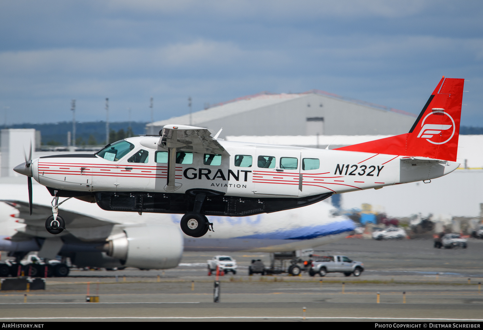 Aircraft Photo of N1232Y | Cessna 208B Grand Caravan | Grant Aviation | AirHistory.net #816070