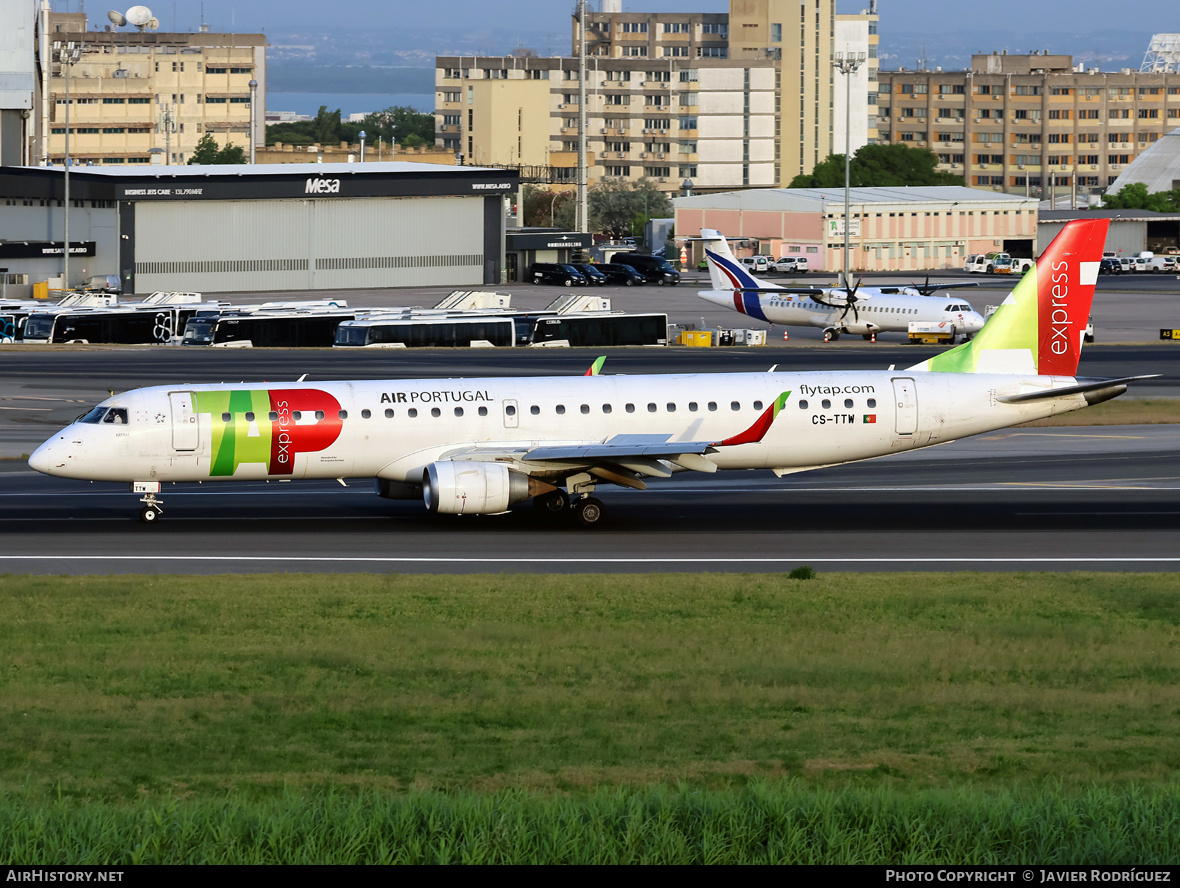 Aircraft Photo of CS-TTW | Embraer 195AR (ERJ-190-200IGW) | TAP Air Portugal Express | AirHistory.net #816114
