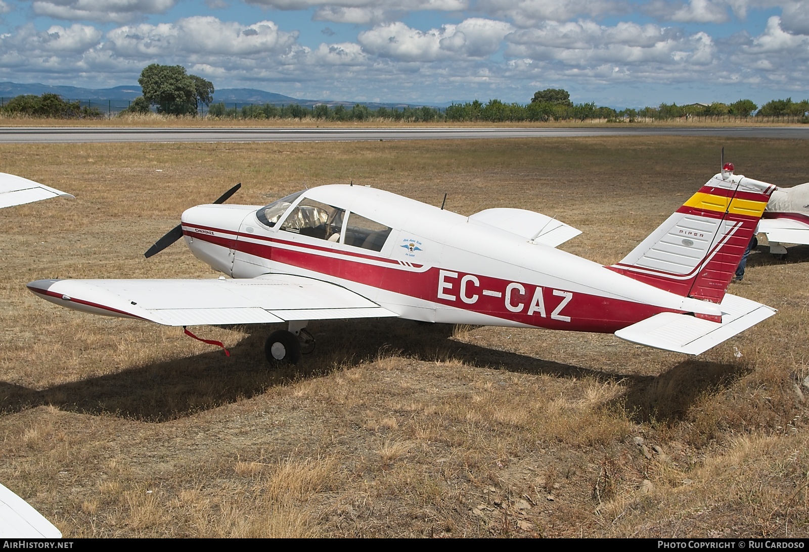 Aircraft Photo of EC-CAZ | Piper PA-28-140 Cherokee E | Real Aero Club de León | AirHistory.net #816139