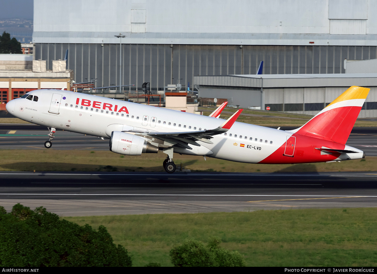 Aircraft Photo of EC-LVD | Airbus A320-216 | Iberia | AirHistory.net #816163