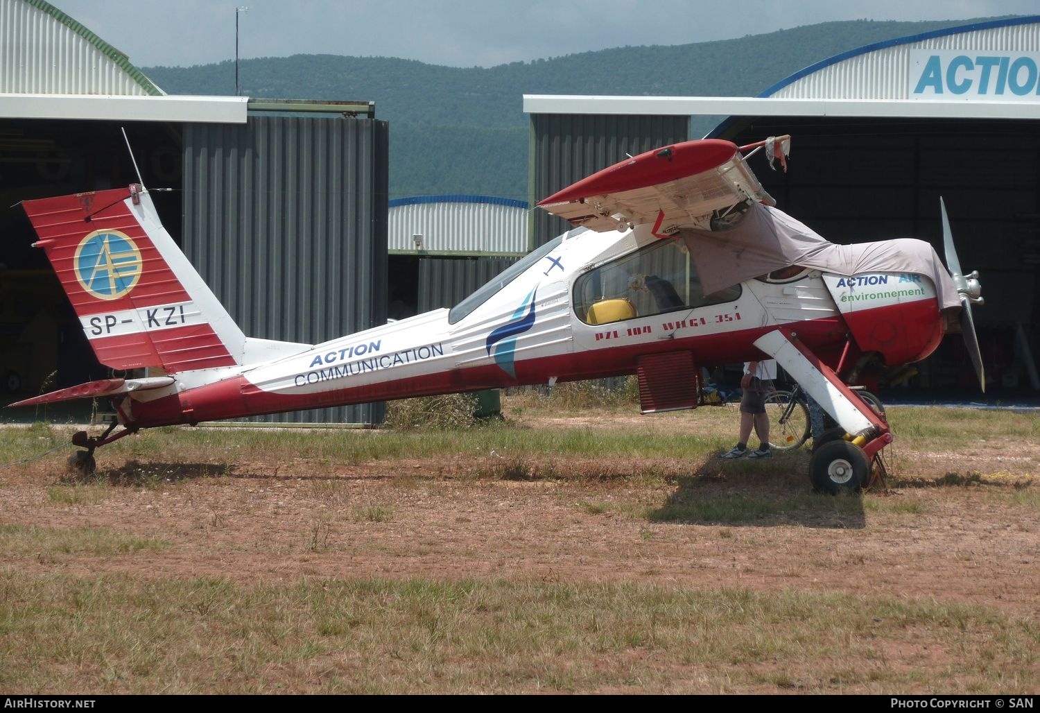 Aircraft Photo of SP-KZI | PZL-Okecie PZL-104 Wilga 35A | Action Communication | AirHistory.net #816223