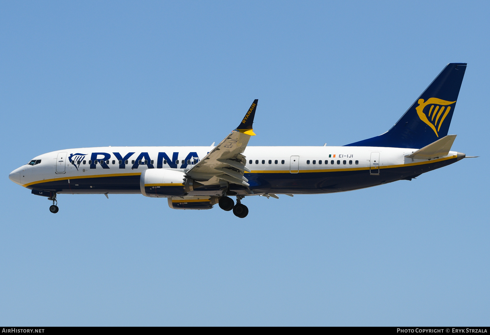 Aircraft Photo of EI-IJI | Boeing 737-8200 Max 200 | Ryanair | AirHistory.net #816310