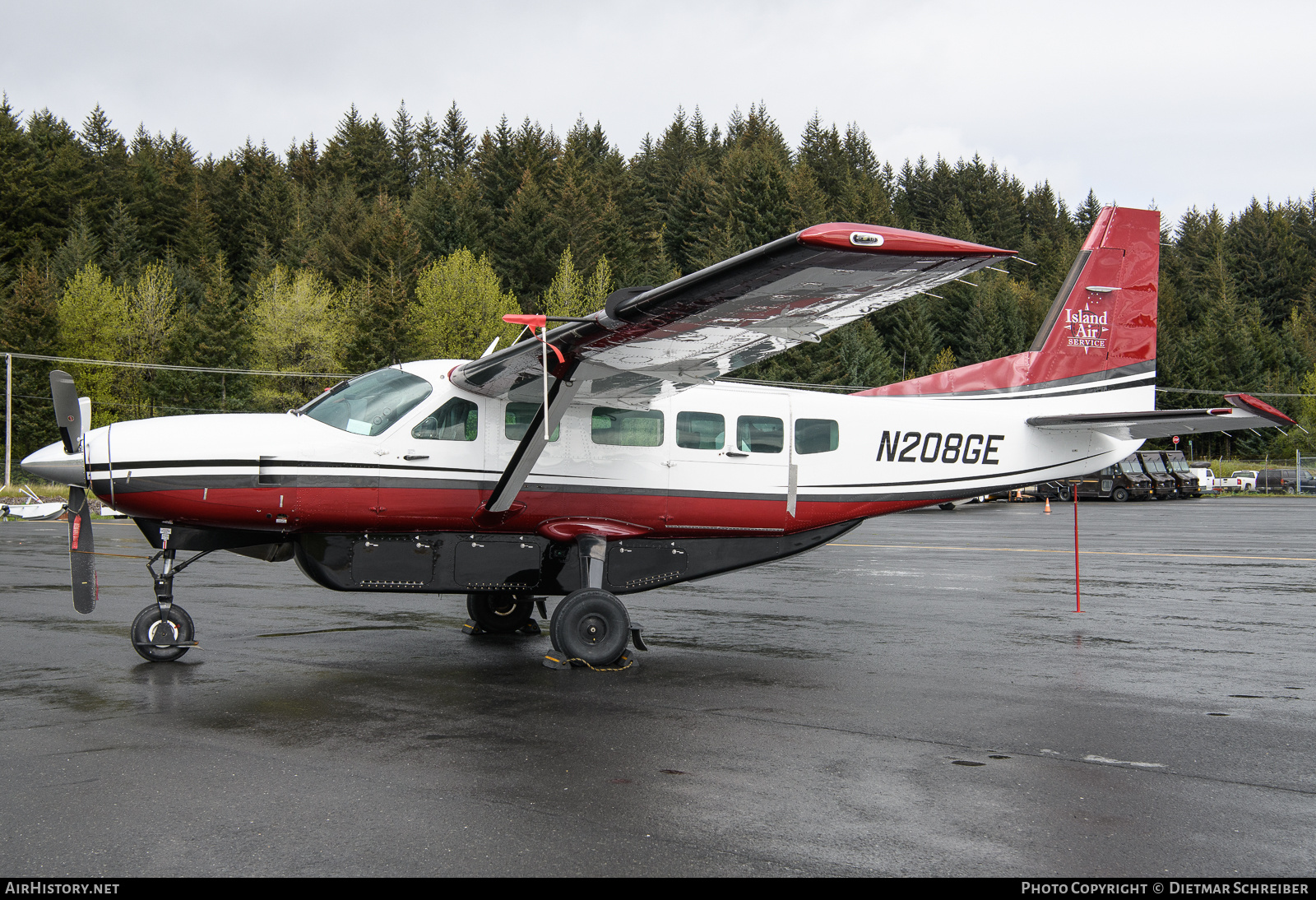 Aircraft Photo of N208GE | Cessna 208 Caravan I | Island Air Service | AirHistory.net #816352