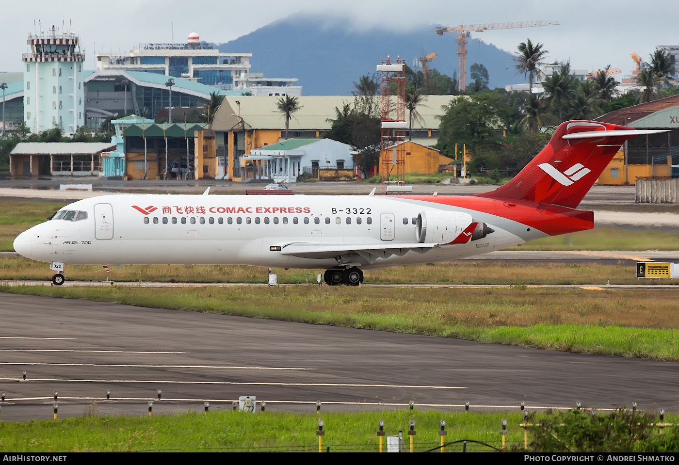 Aircraft Photo of B-3322 | COMAC ARJ21-700 Xiangfeng | COMAC Express - Commercial Aircraft Corporation | AirHistory.net #816413
